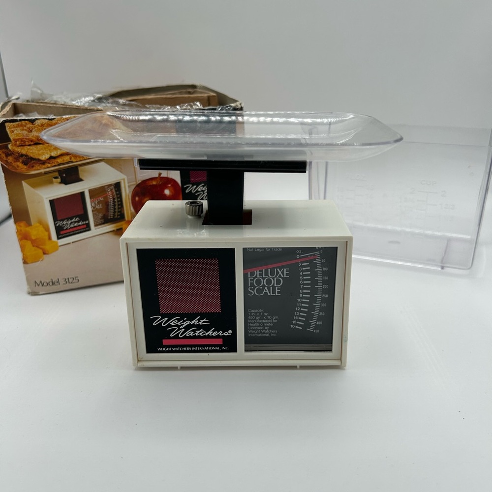 Vintage Weight Watchers Deluxe Food Scale with Tray & Measuring cup 1980s